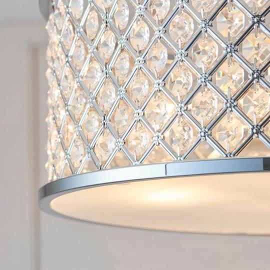 elegantne strieborna stropna lampa chrom luxusne sklenene krysal osvetlenie obyvacka spalna kuchyna klasicka predsien nizka stropna vyska mestiansky byt lameridiana bytove zariadenie obchod budapest.jpg